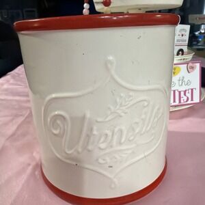 Red White Pioneer Woman 6.5" wide 6.75"‎ tall Ceramic Utensil Holder Canister